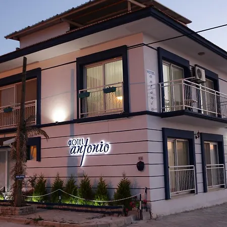 Hotel Antonio Cesme