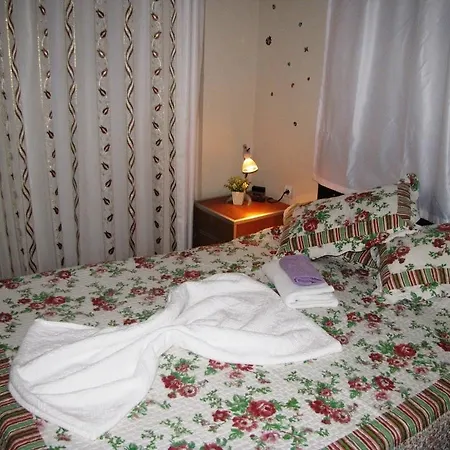 Antonio 2* Кешме